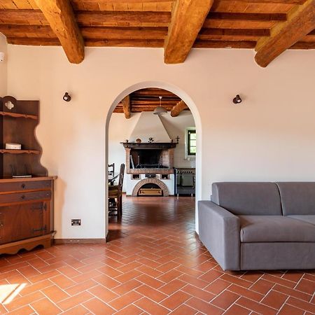 La Casina Di Elisa Villa Montecarlo Kültér fotó